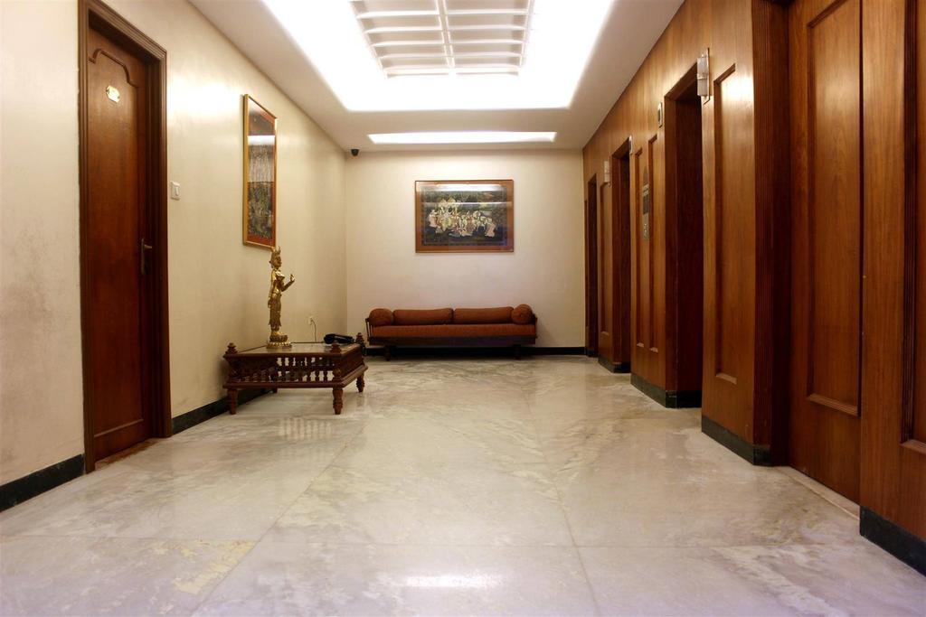 The Woods Manor Mg Road Hotel Kochi Kültér fotó